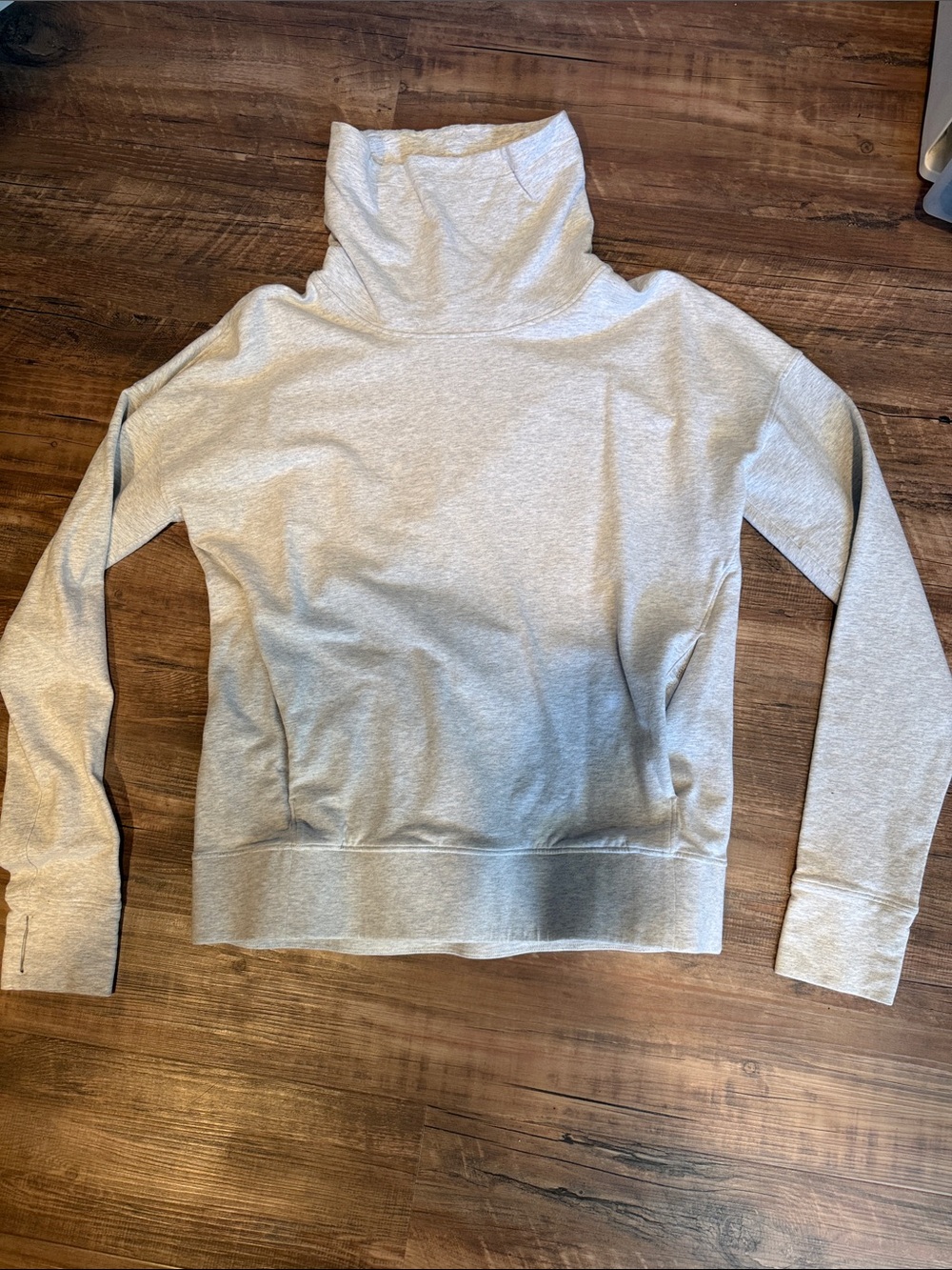 Lululemon Women's Light Gray Cowl Neck Pullover Sweater